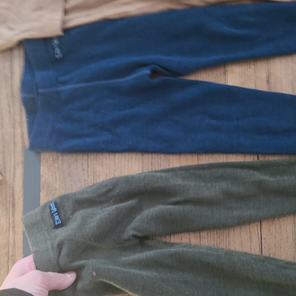 Merino Wool Base Layer Lot - Picture 2 of 9